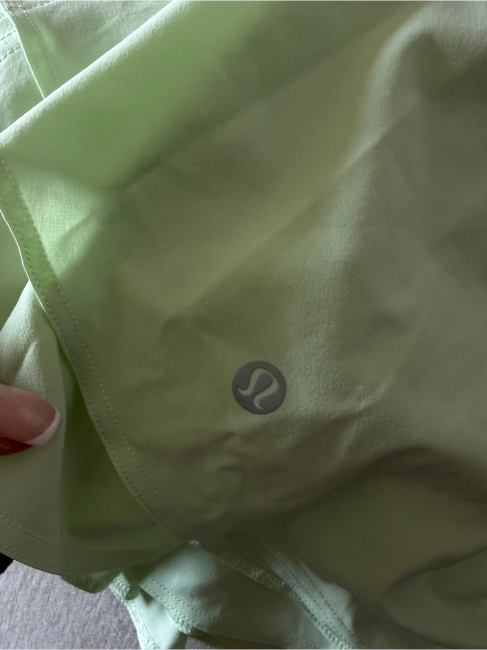 Lululemon skort - Picture 2 of 3